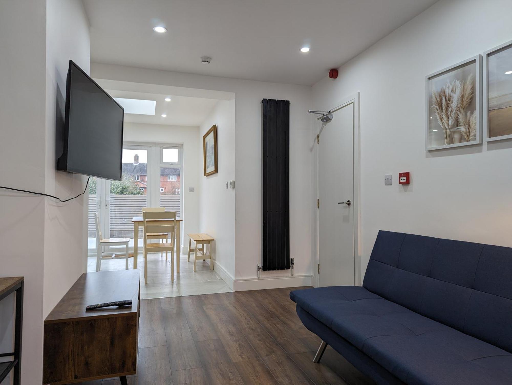 Сasa de vacaciones Near City Centre Private Bath Free Parking