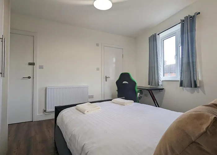 Rooms Near City Centre Private Bath Free Parking